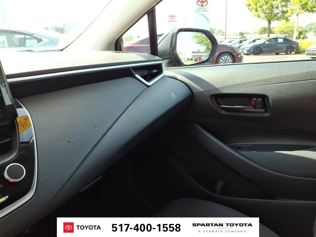 Used 2024 Toyota Corolla LE FWD image 23