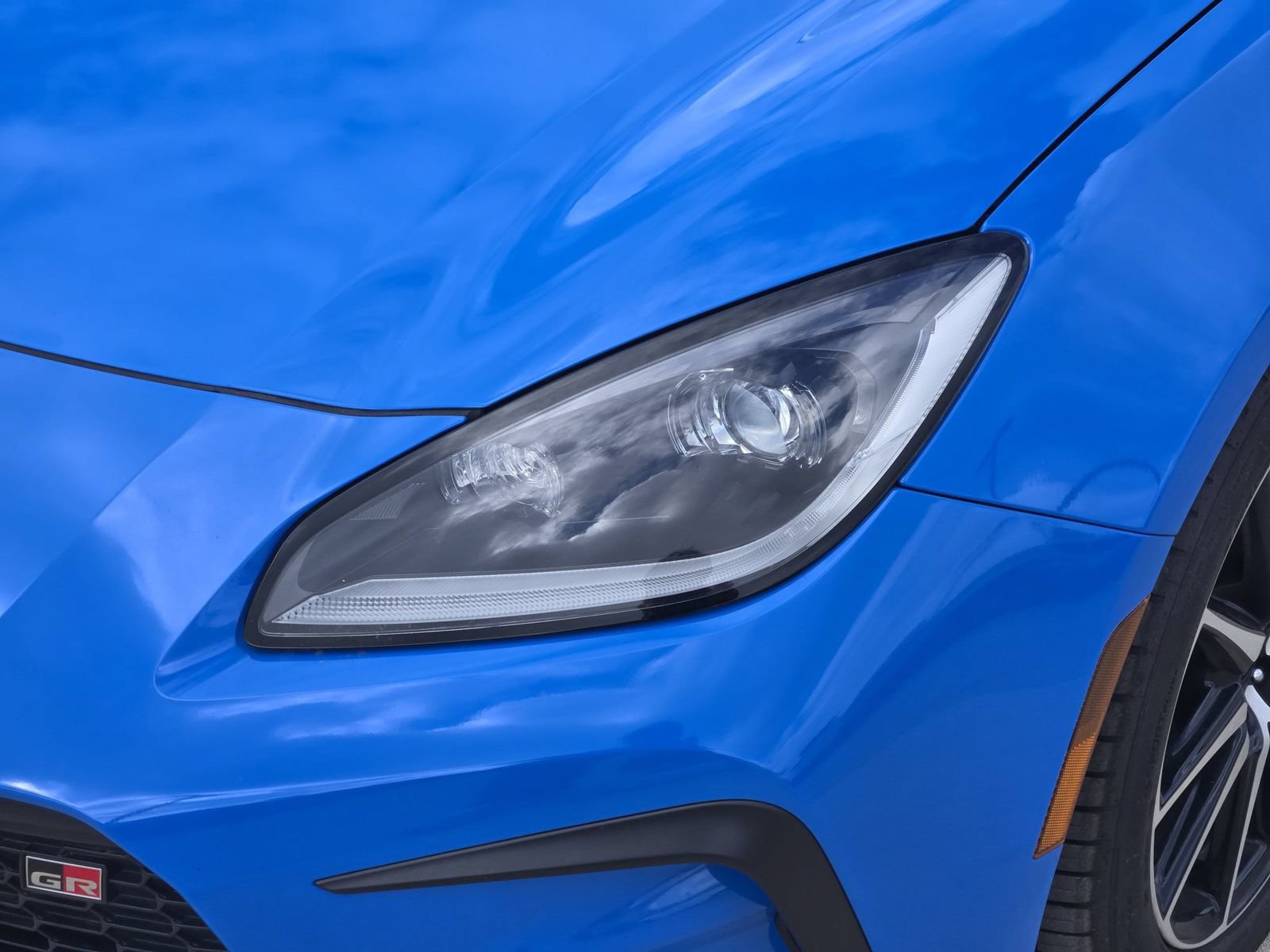 Used 2024 Toyota GR86 RWD image 10
