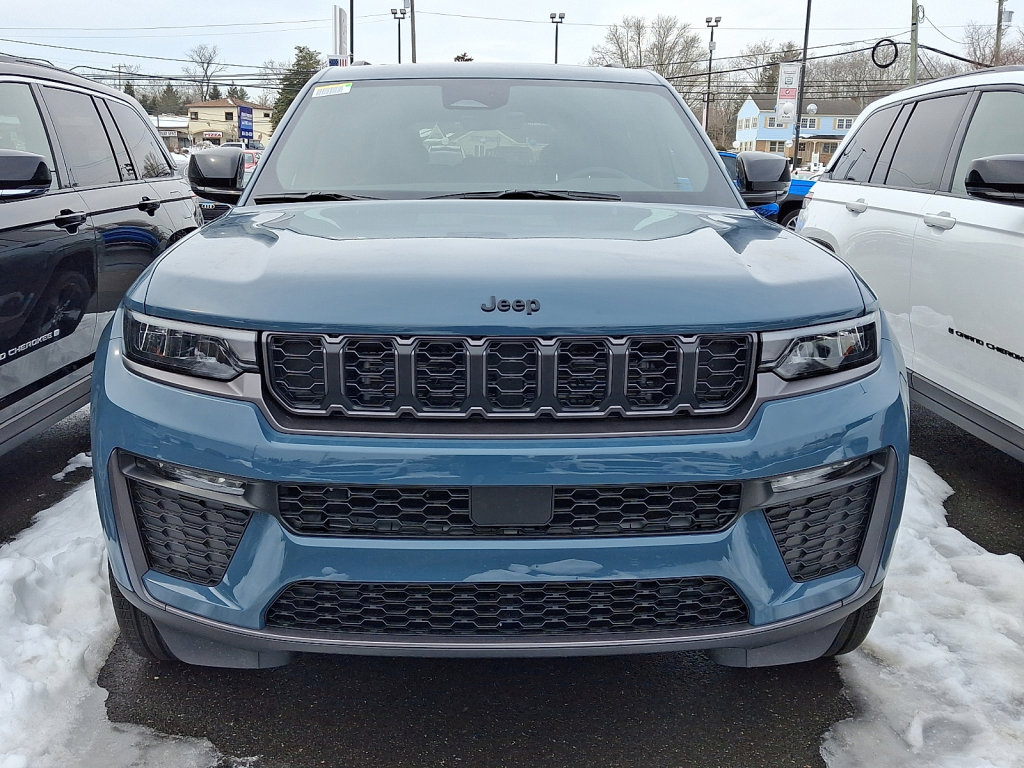 New 2026 Jeep Grand Cherokee Limited image 2