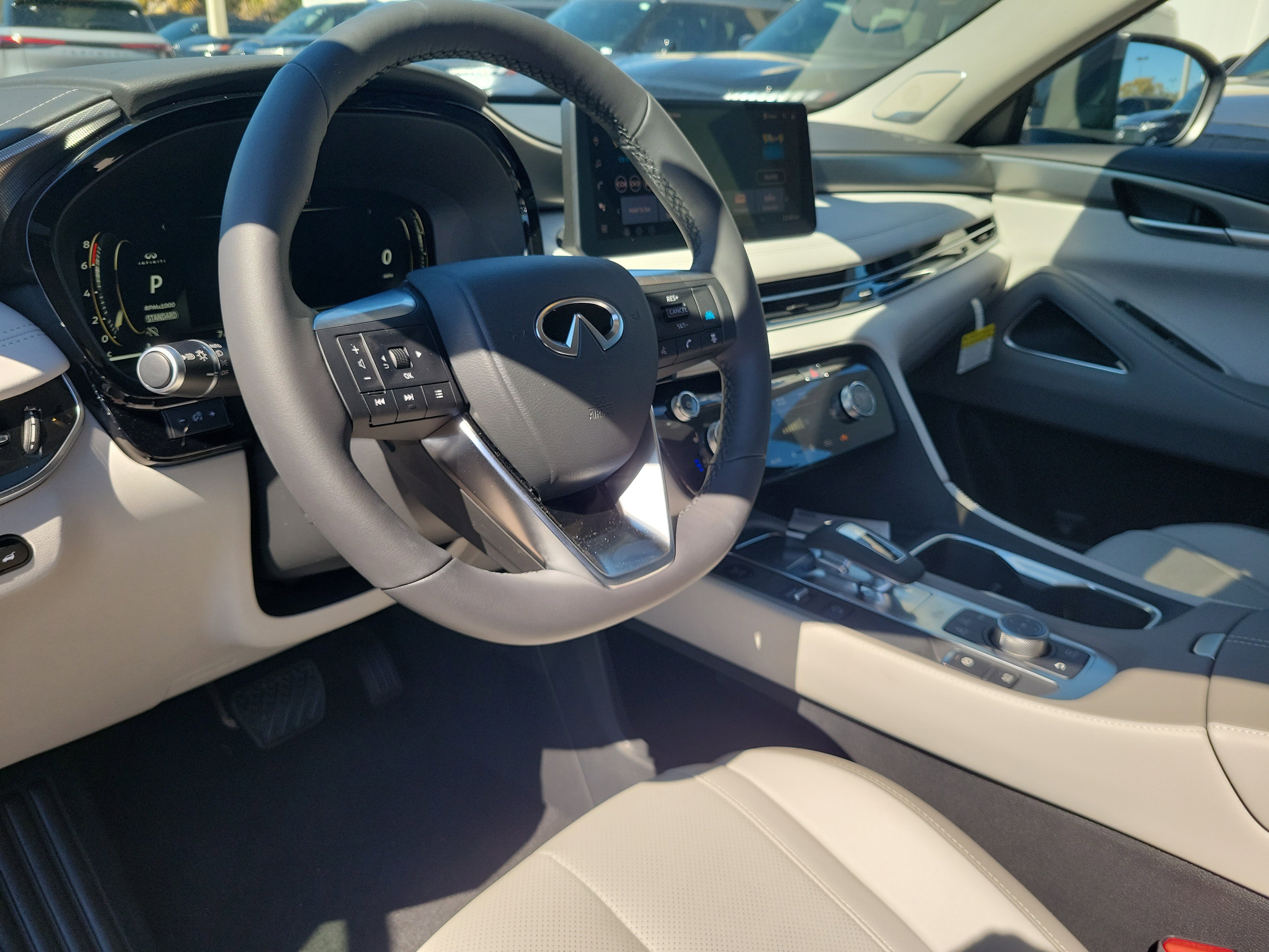 New 2026 INFINITI QX60 Luxe w/ Cargo Package image 25