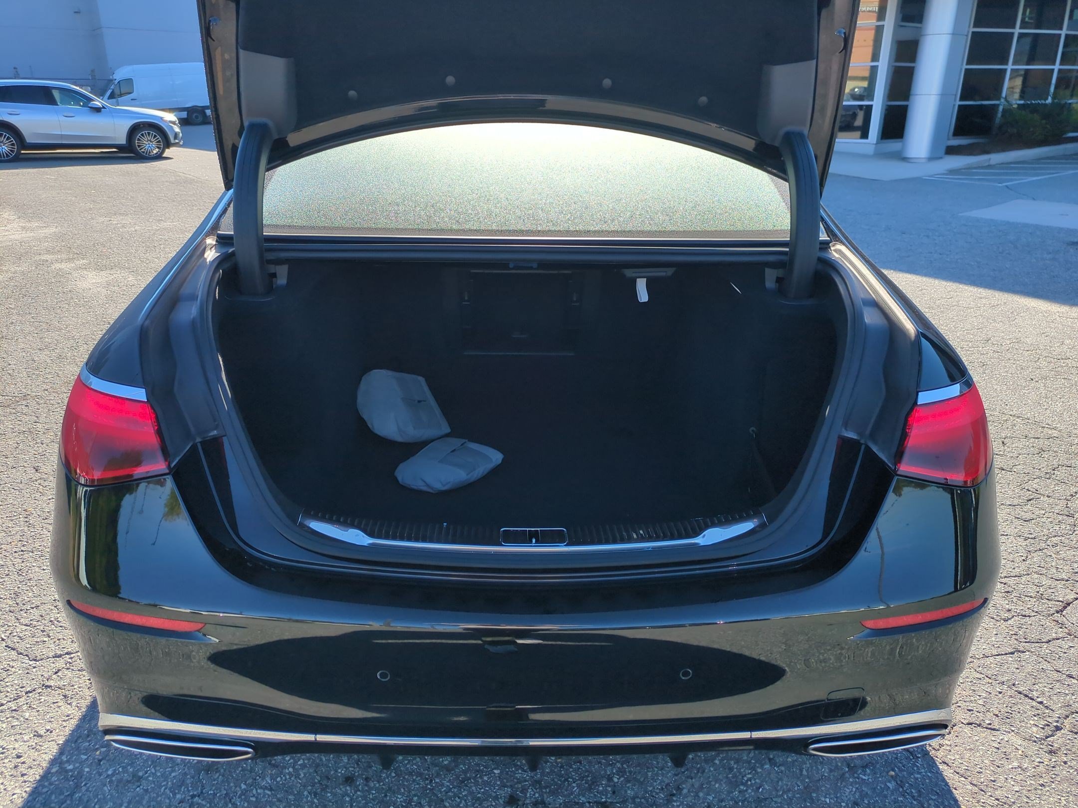 Certified 2022 Mercedes-Benz S 580 4MATIC Sedan image 33