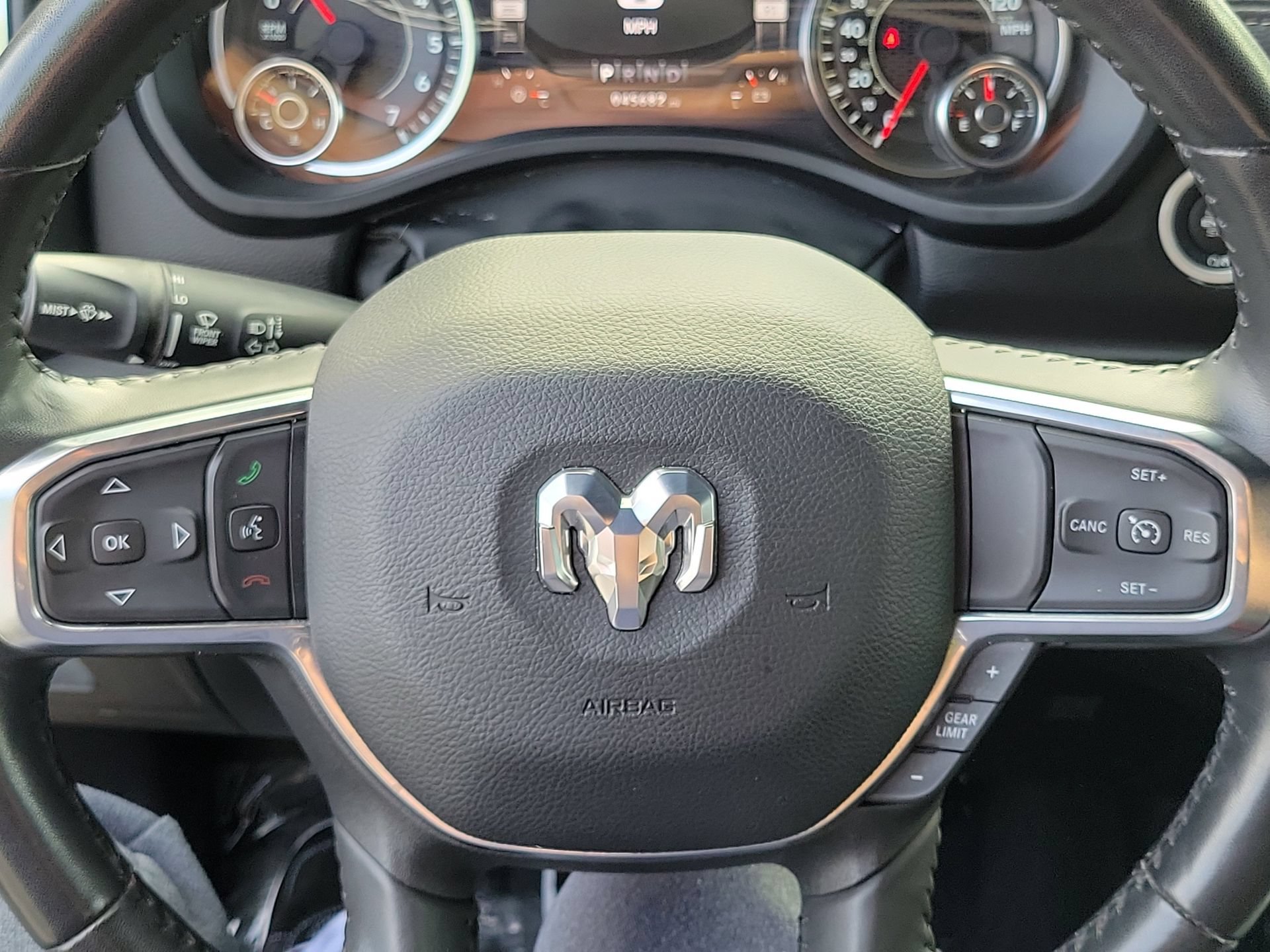 Certified 2024 RAM 1500 Laramie AWD/4WD image 6