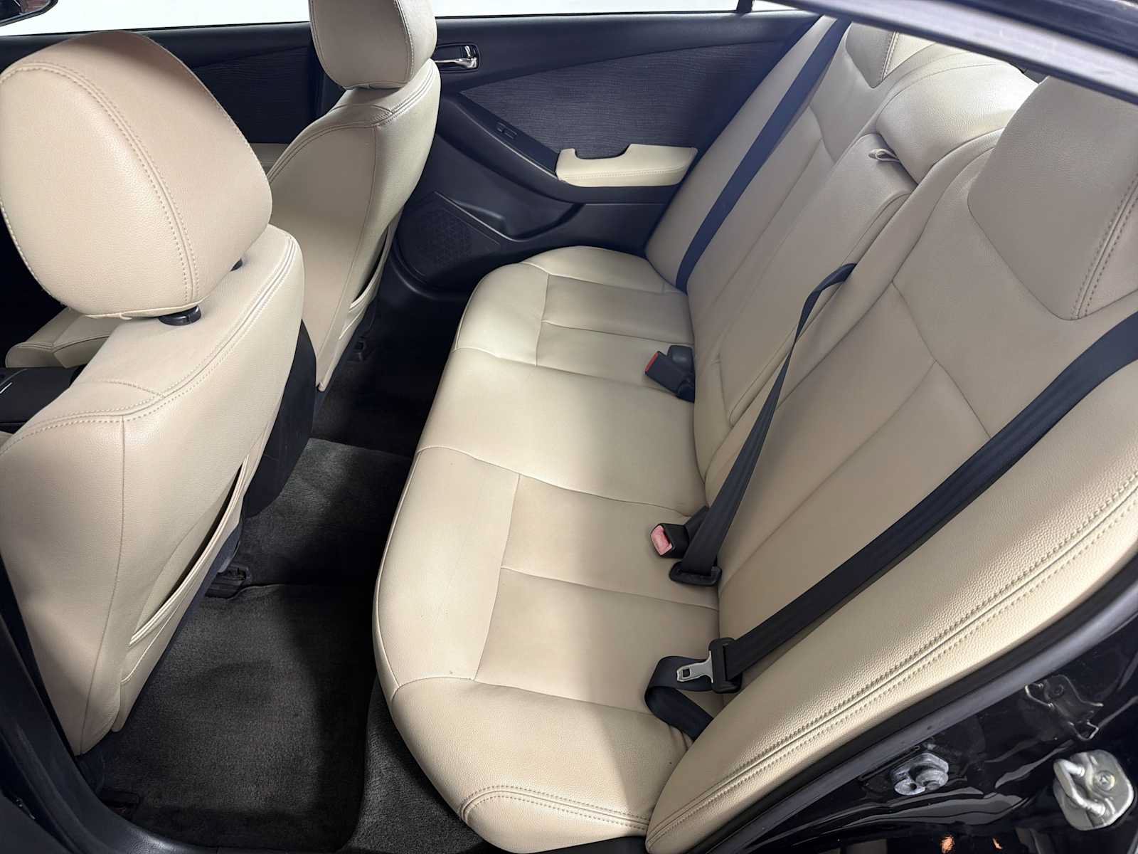 Used 2012 Nissan Altima 2.5 S FWD image 20