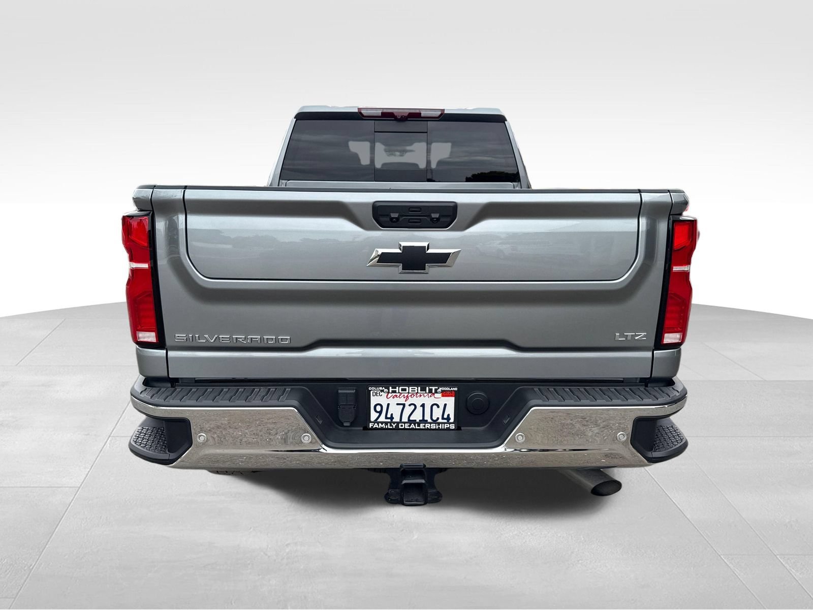 Used 2025 Chevrolet Silverado 2500 LTZ w/ LTZ Premium Package AWD/4WD image 4