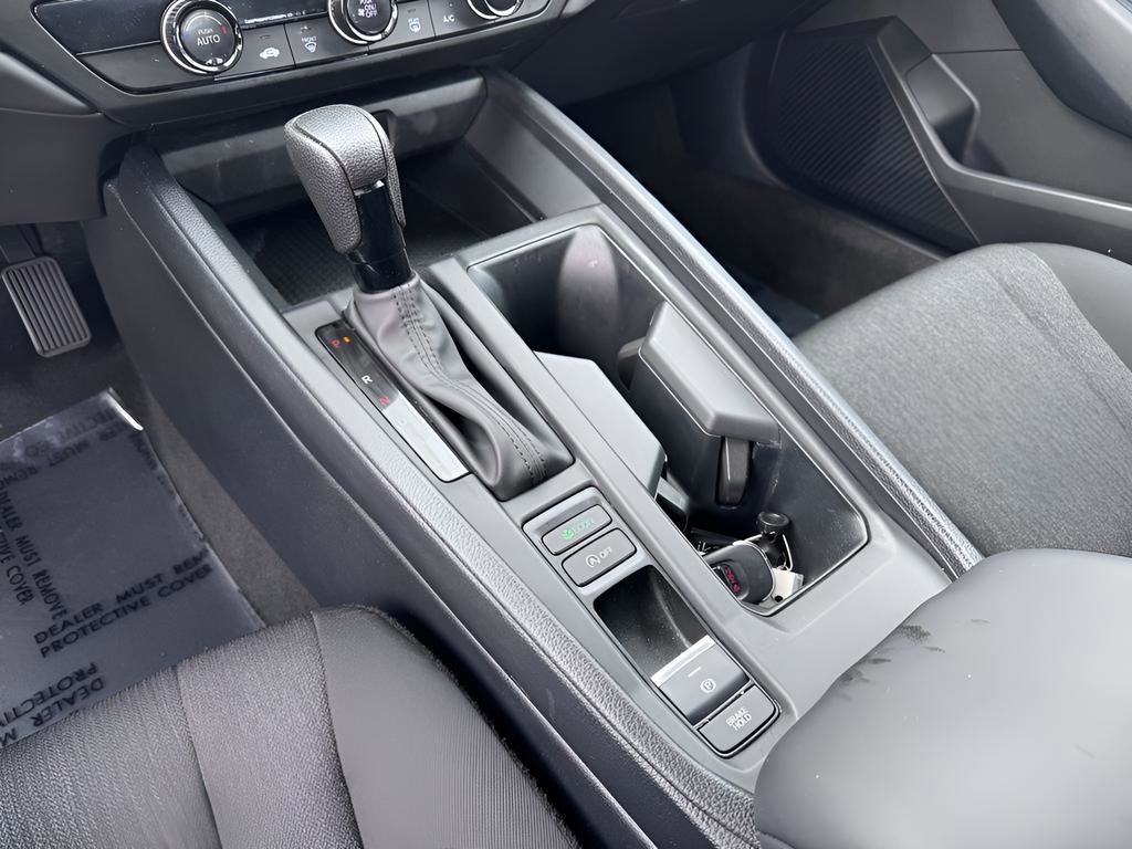 Used 2023 Honda Accord LX image 32