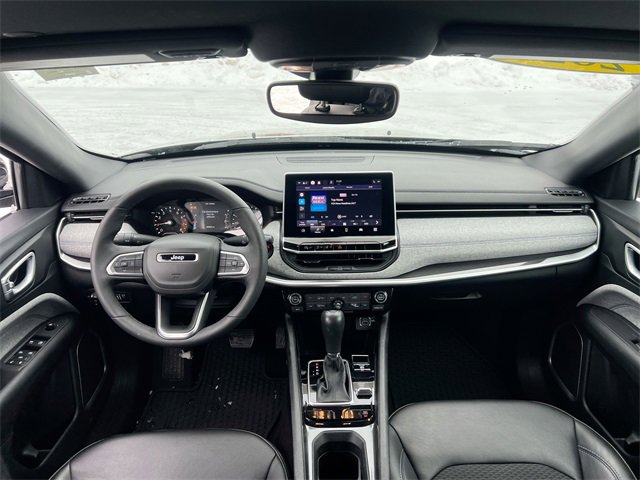 Used 2023 Jeep Compass Latitude w/ Convenience Group image 19