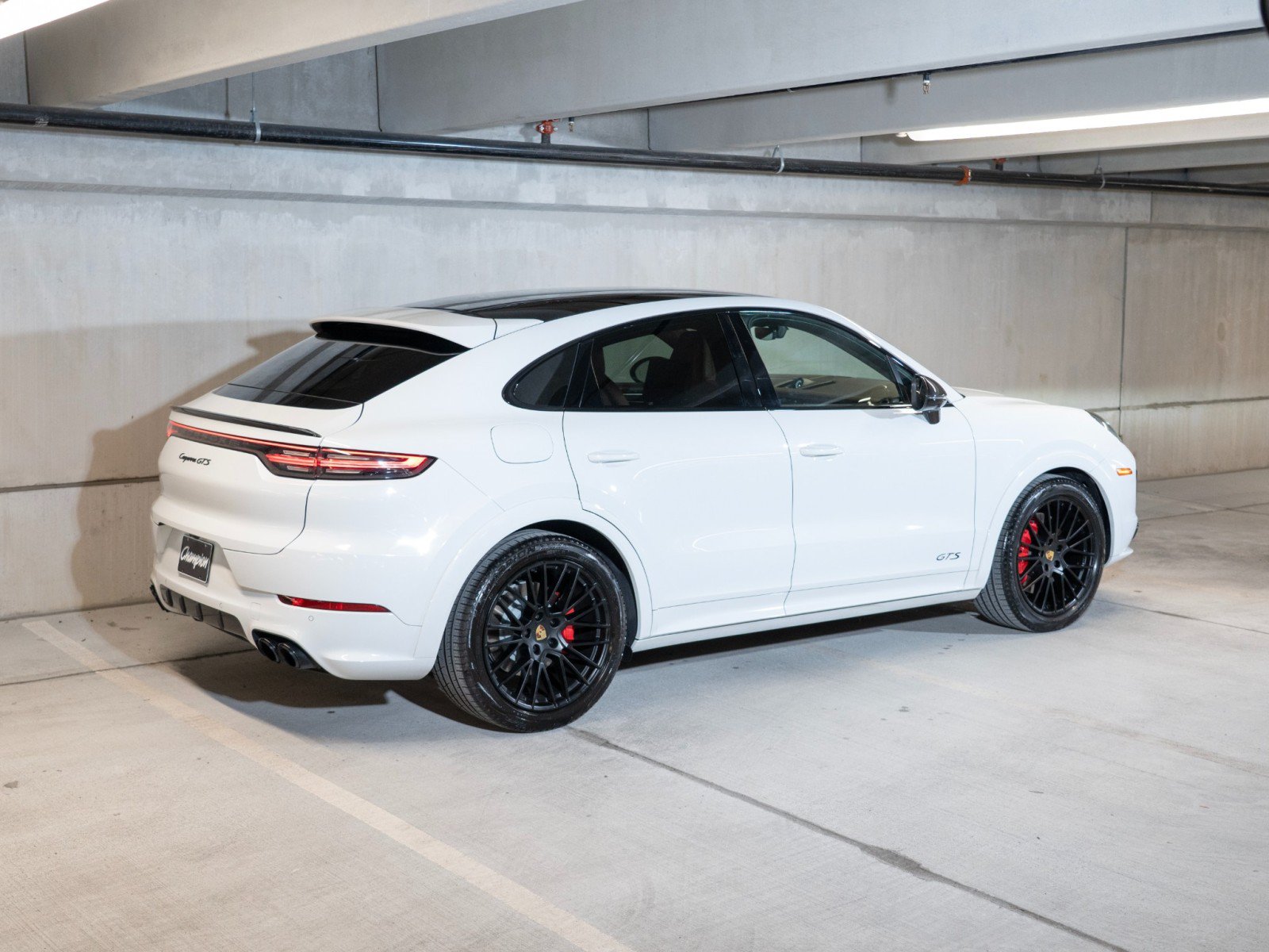 Certified 2023 Porsche Cayenne GTS AWD/4WD image 9