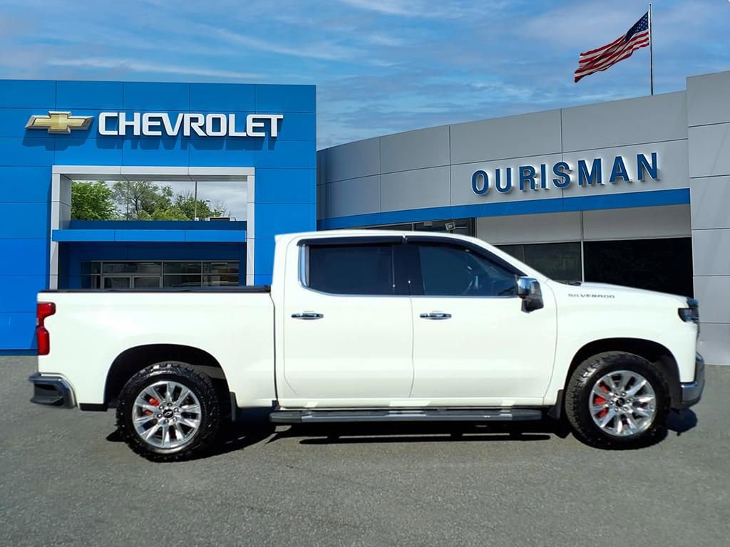 Used 2021 Chevrolet Silverado 1500 LTZ w/ Safety Package II AWD/4WD image 2