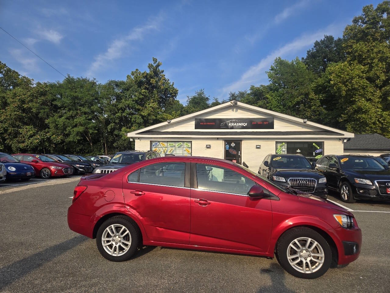 Used 2016 Chevrolet Sonic LT w/ Wheels and Fog Lamp Package FWD image 5