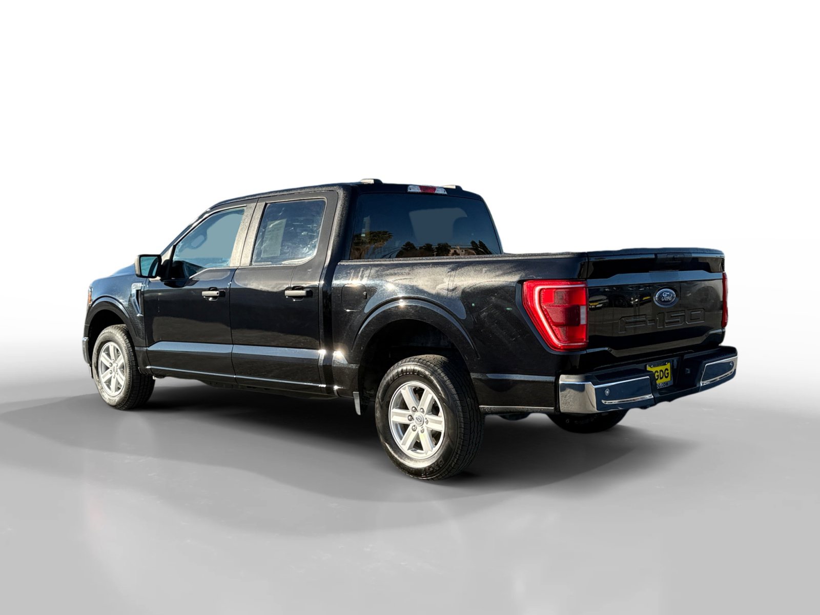 Used 2023 Ford F150 XLT image 3