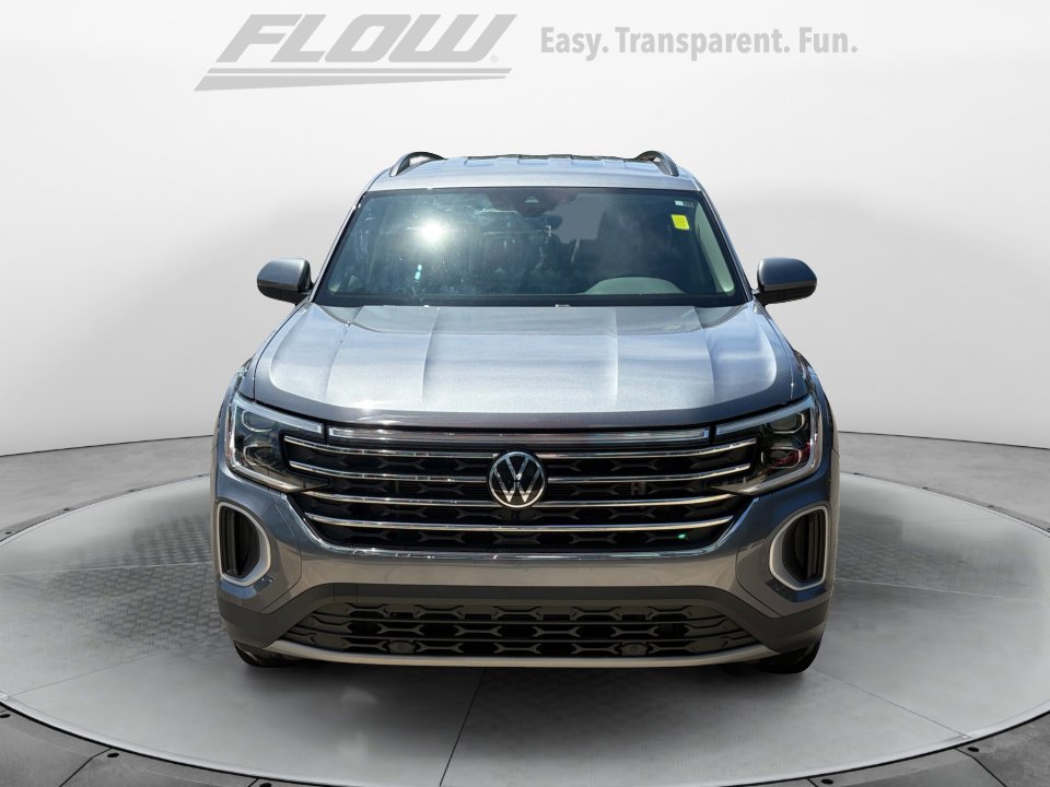 Used 2024 Volkswagen Atlas SE AWD/4WD image 3