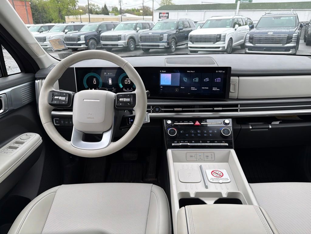 Certified 2025 Hyundai Santa Fe SEL AWD/4WD image 22