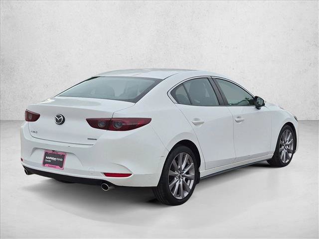 Used 2020 MAZDA MAZDA3 Sedan w/ Select Package FWD image 4