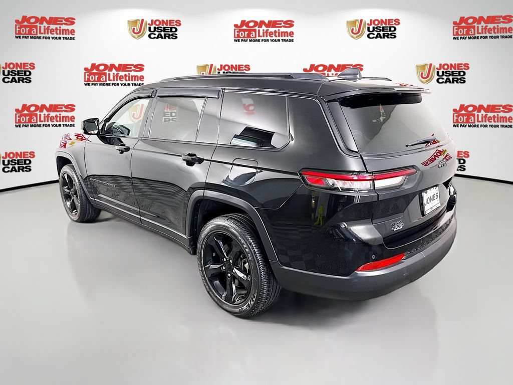 Used 2023 Jeep Grand Cherokee L Laredo AWD/4WD image 2