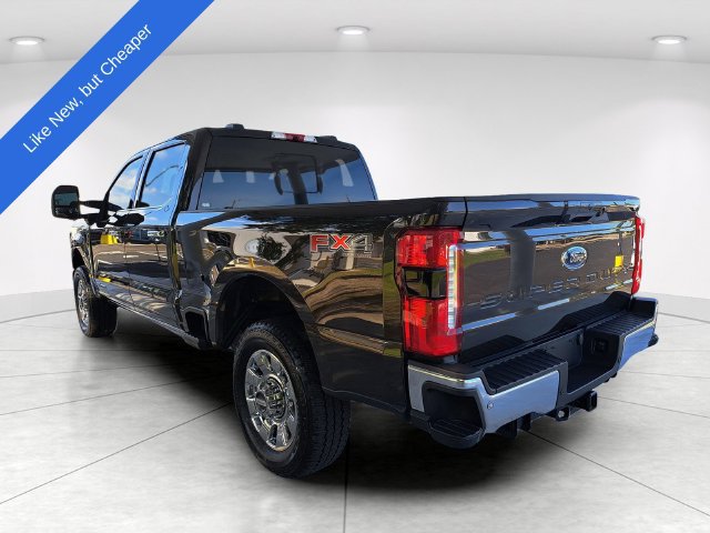 Certified 2025 Ford F350 Lariat w/ Lariat Ultimate Package AWD/4WD image 4