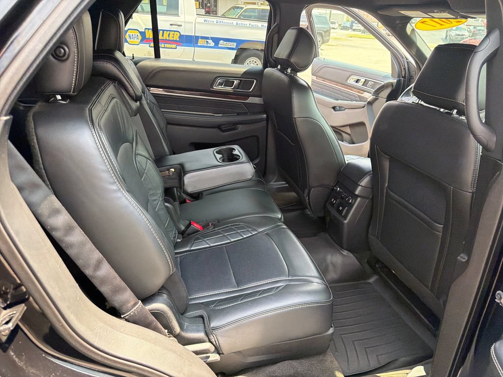Used 2017 Ford Explorer Platinum AWD/4WD image 48