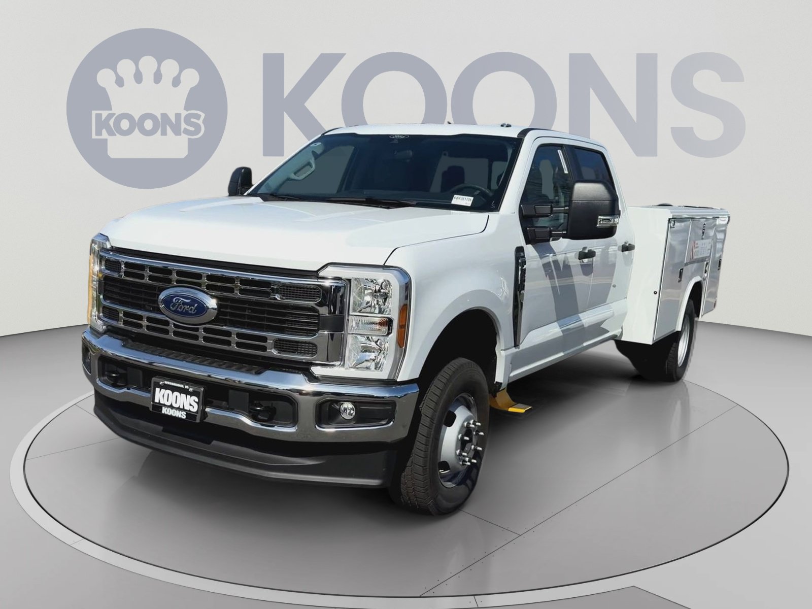 New 2026 Ford F350 XL w/ XL Chrome Package AWD/4WD image 5