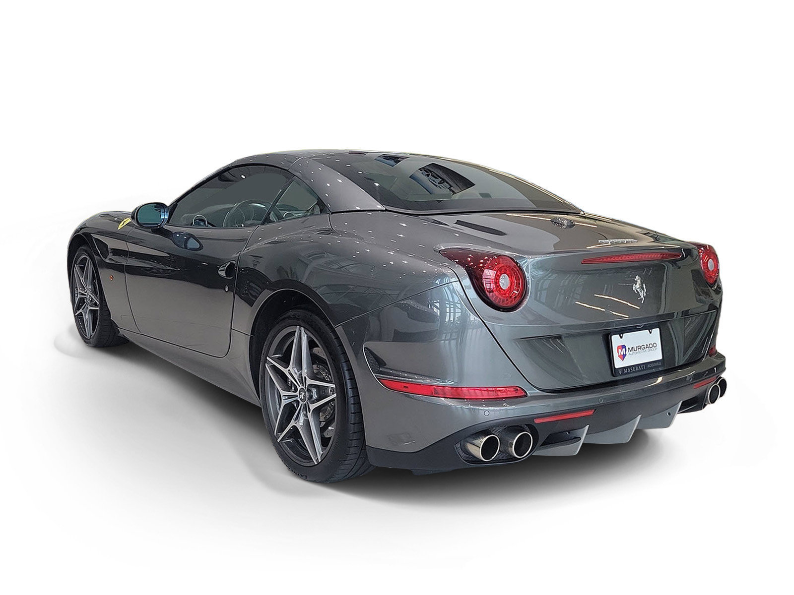 Used 2017 Ferrari California T RWD image 2