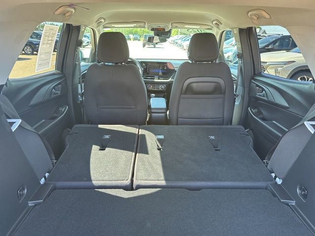 Used 2025 Chevrolet TrailBlazer LS w/ LS Convenience Package FWD image 38