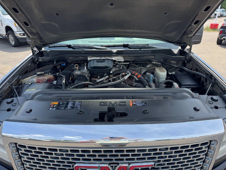 Used 2015 GMC Sierra 3500 Denali AWD/4WD image 24