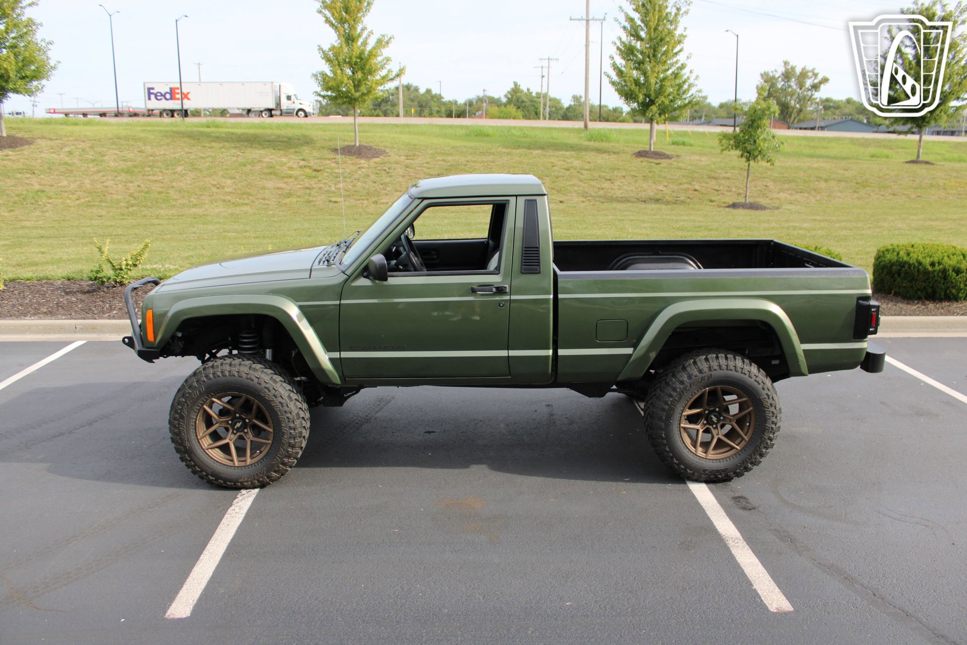 Used 1990 Jeep Comanche 2WD image 10