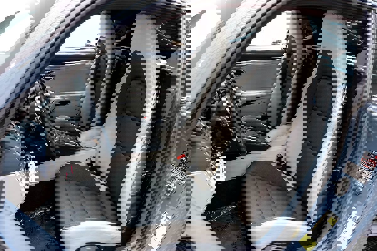 Used 2017 Porsche 718 Cayman S w/ Sport Chrono Package image 23