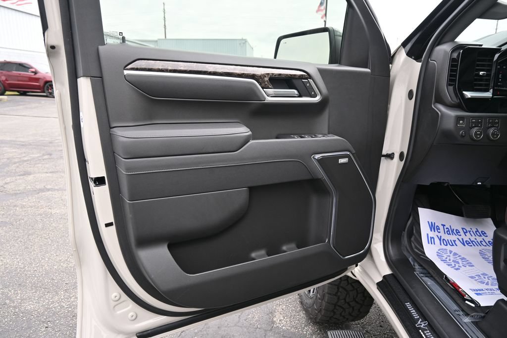 Used 2026 Chevrolet Silverado 1500 RST w/ All Star Edition Plus AWD/4WD image 24