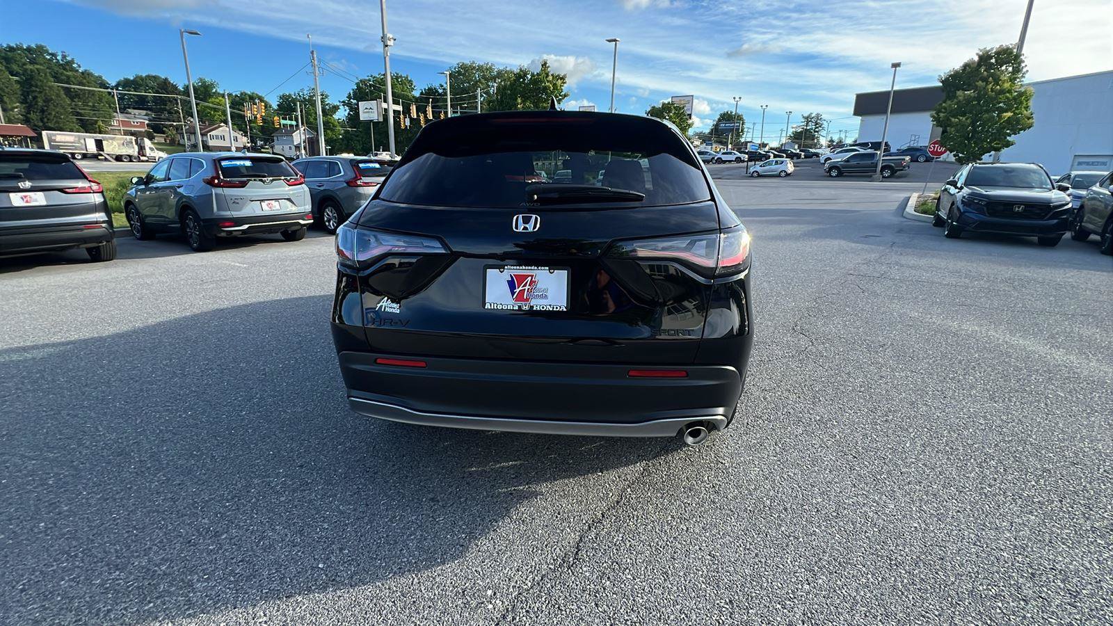 New 2027 Honda HR-V Sport image 5