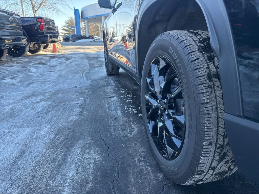 New 2026 Chevrolet Traverse LT w/ Midnight/Sport Edition image 14