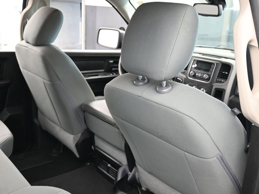 Used 2018 RAM 1500 Express image 37