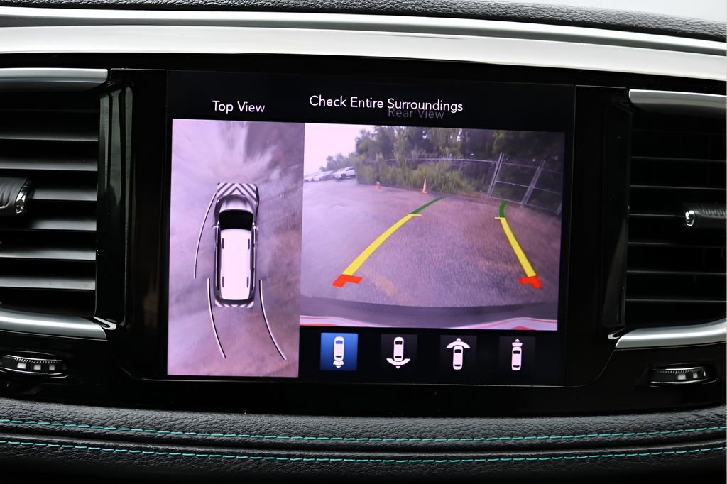 Used 2018 Chrysler Pacifica Limited w/ Advanced Safetytec Group FWD image 26