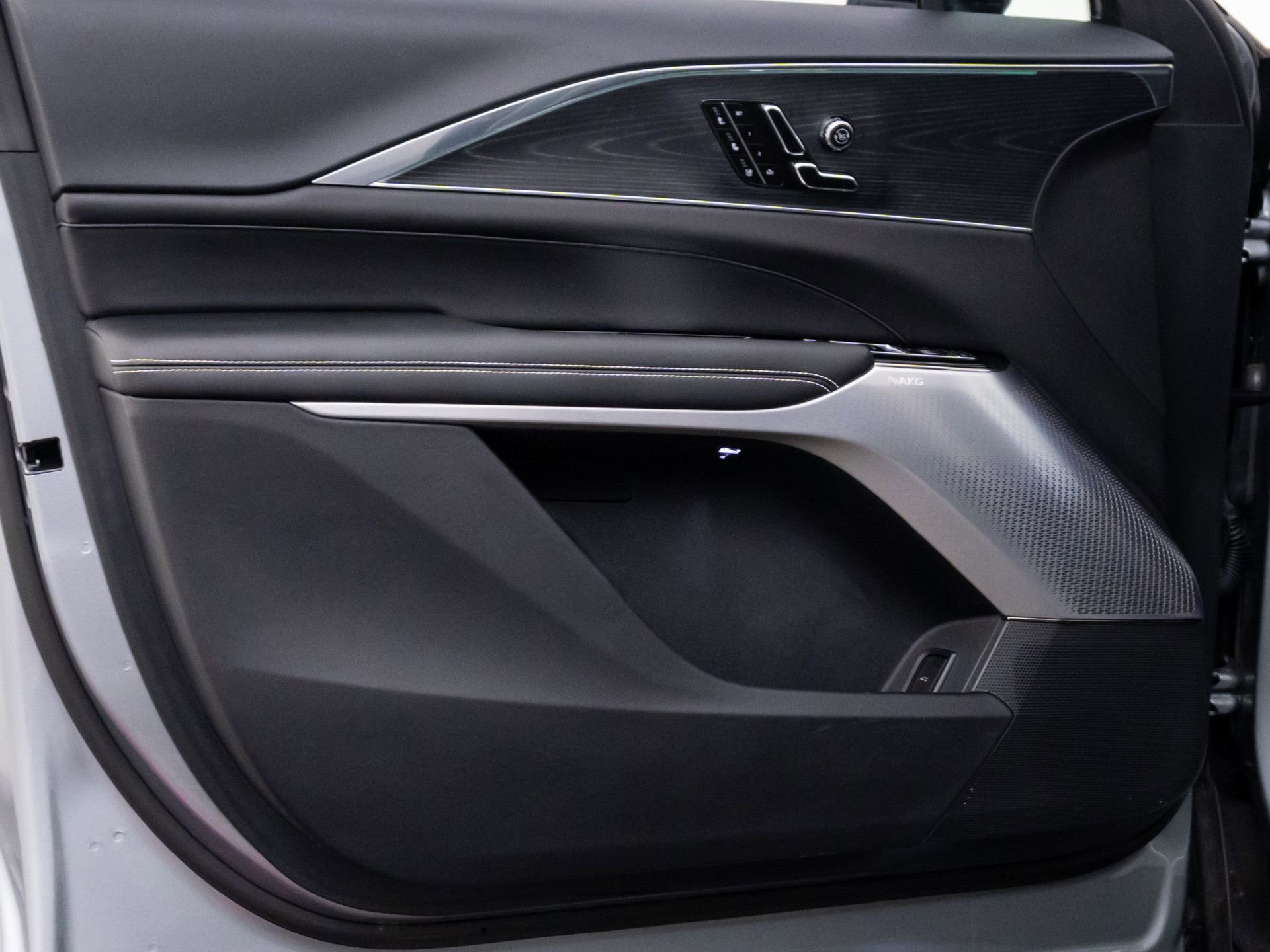 Certified 2024 Cadillac Lyriq Luxury w/ LPO, Floor Liner Package image 15