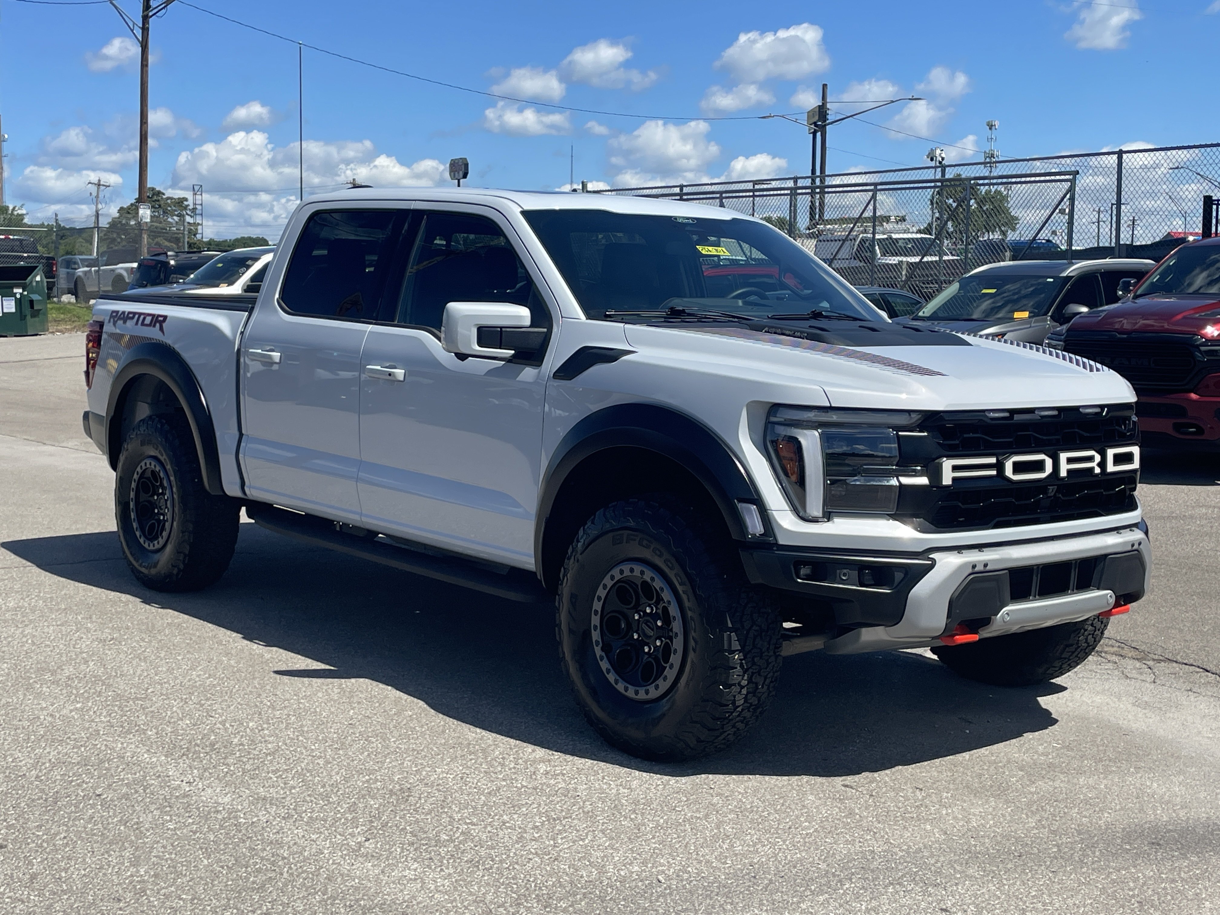 Used 2025 Ford F150 Raptor AWD/4WD image 1