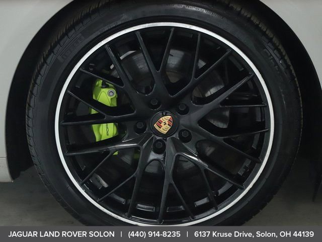 Used 2023 Porsche Panamera 4 image 42