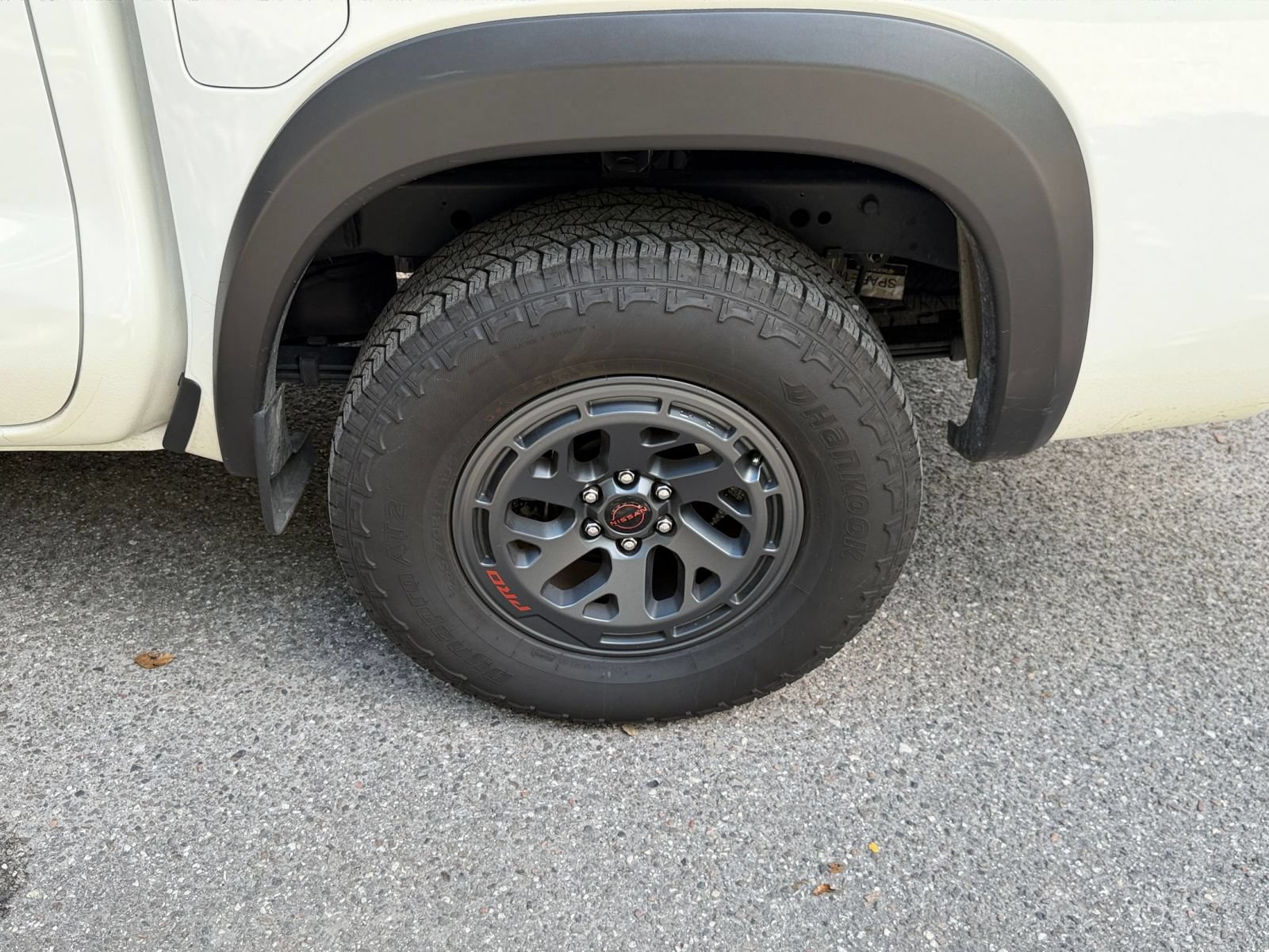 Used 2026 Nissan Frontier PRO-4X AWD/4WD image 28