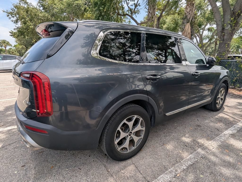 Used 2020 Kia Telluride EX FWD image 14