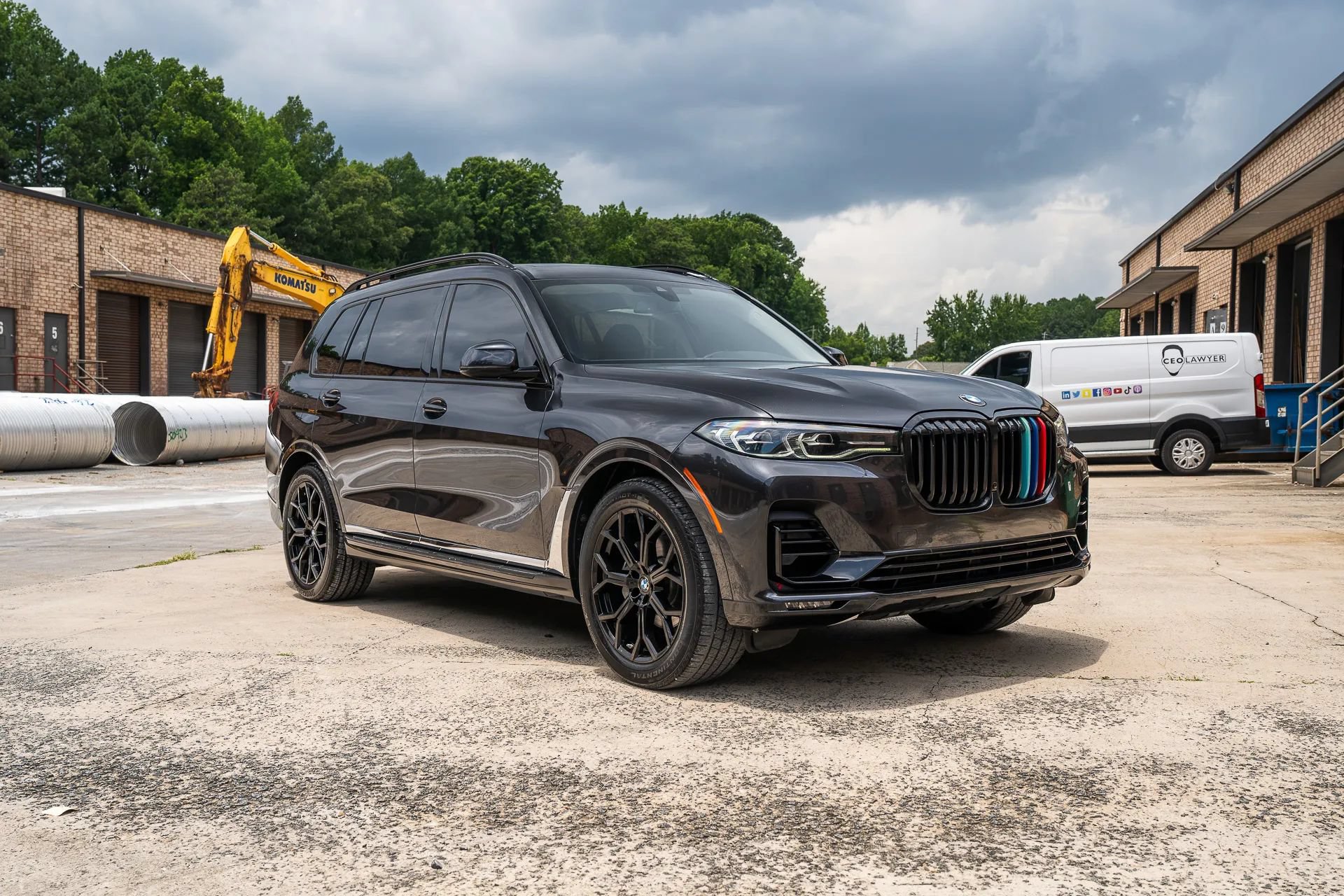 Used 2020 BMW X7 xDrive40i w/ Cold Weather Package AWD/4WD image 13