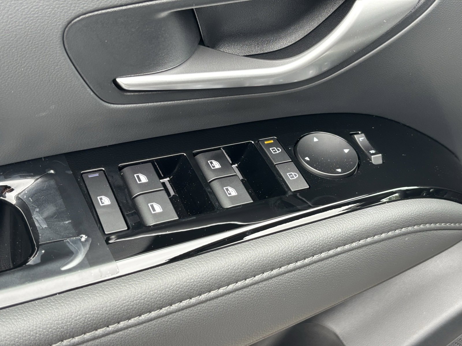 New 2026 Hyundai Tucson Limited image 11