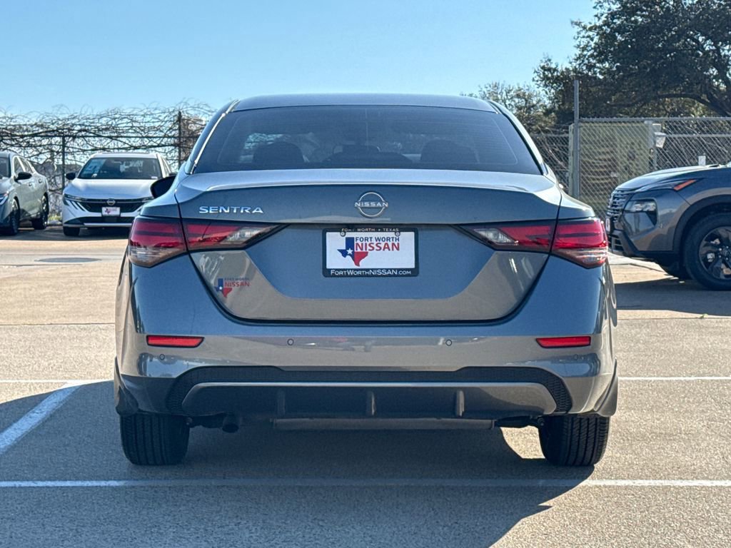 Used 2025 Nissan Sentra S image 8