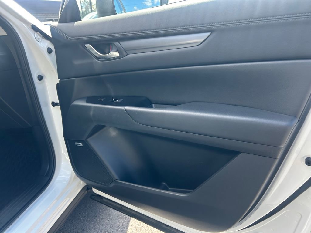 Used 2019 MAZDA CX-5 Touring image 25