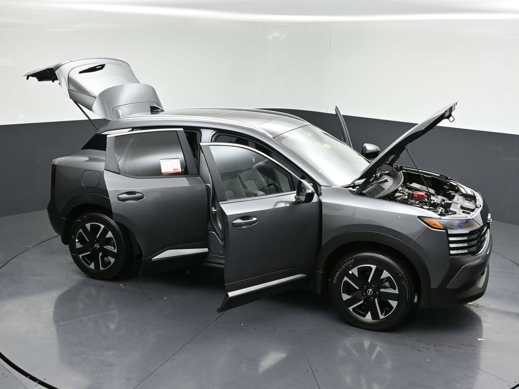 New 2026 Nissan Kicks SV w/ SV Premium Package AWD/4WD image 30