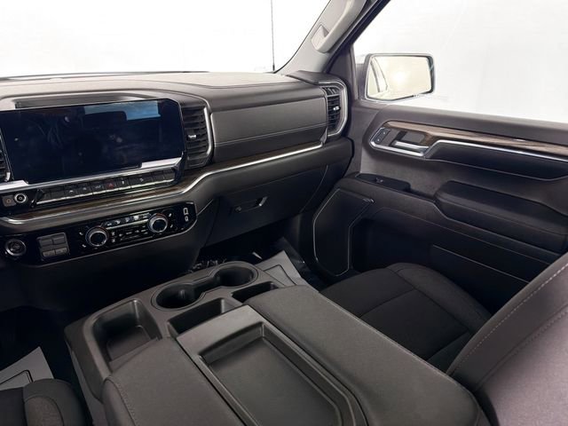 Used 2023 Chevrolet Silverado 1500 LT AWD/4WD image 22