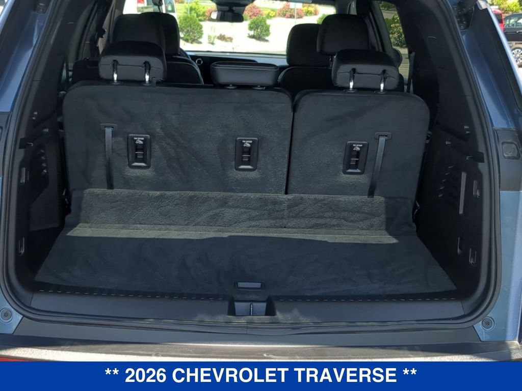 Used 2026 Chevrolet Traverse LT AWD/4WD image 5
