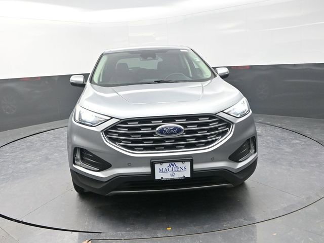 Used 2024 Ford Edge Titanium image 2