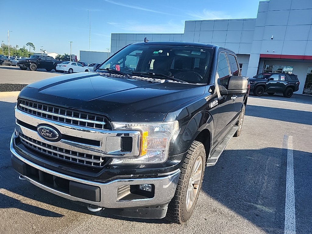 Used 2018 Ford F150 XLT w/ Equipment Group 302A Luxury AWD/4WD image 16