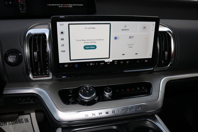 New 2025 Ford Expedition Max Platinum w/ Driver's Package image 17