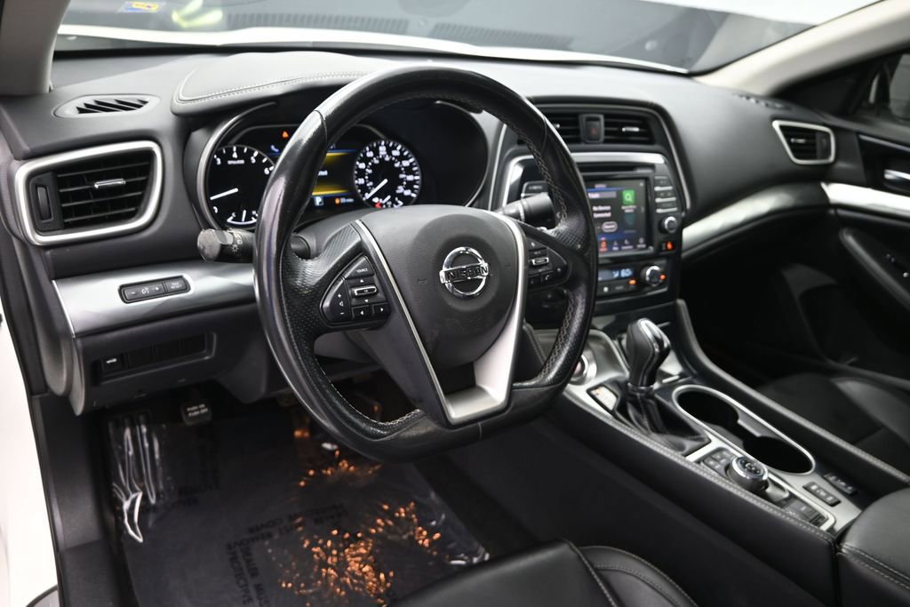 Used 2021 Nissan Maxima 3.5 SV w/ Floor Mat Group FWD image 15
