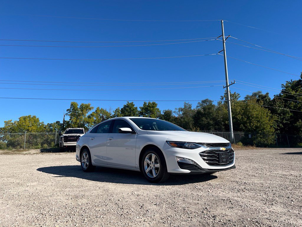 Used 2023 Chevrolet Malibu LT FWD image 7
