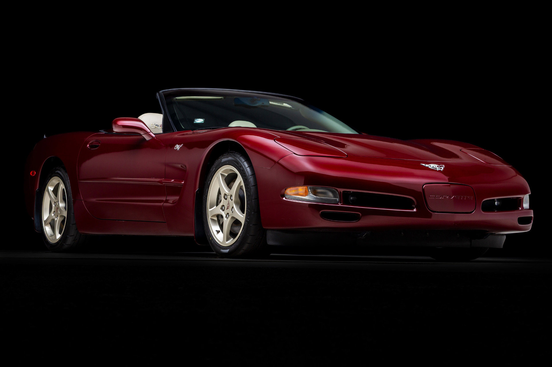 Used 2003 Chevrolet Corvette 50th Anniversary Edition w/ Preferred Equipment Group1 image 13