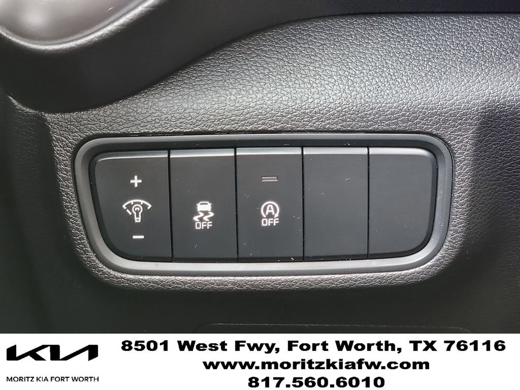 Certified 2023 Kia Soul LX w/ LX Technology Package FWD image 20